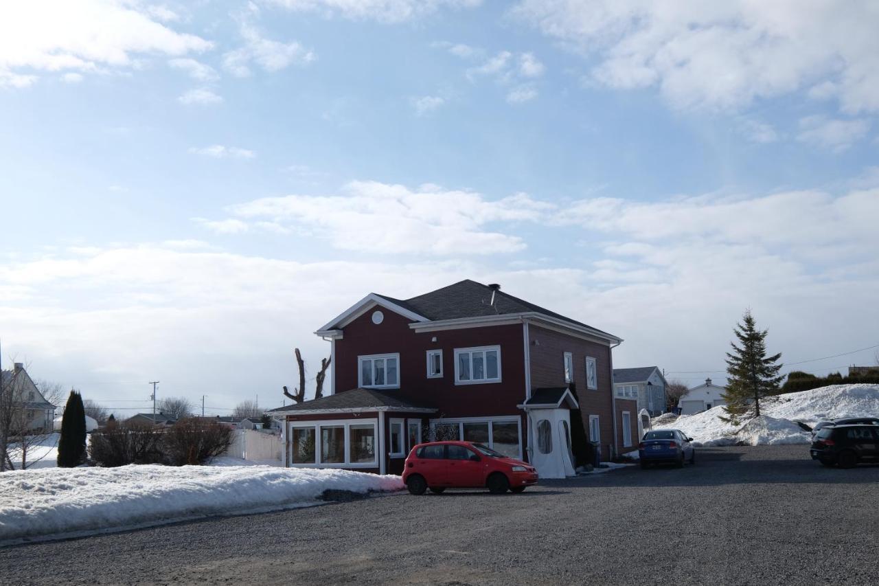 Motel Canadien Trois-Rivieres Exterior photo